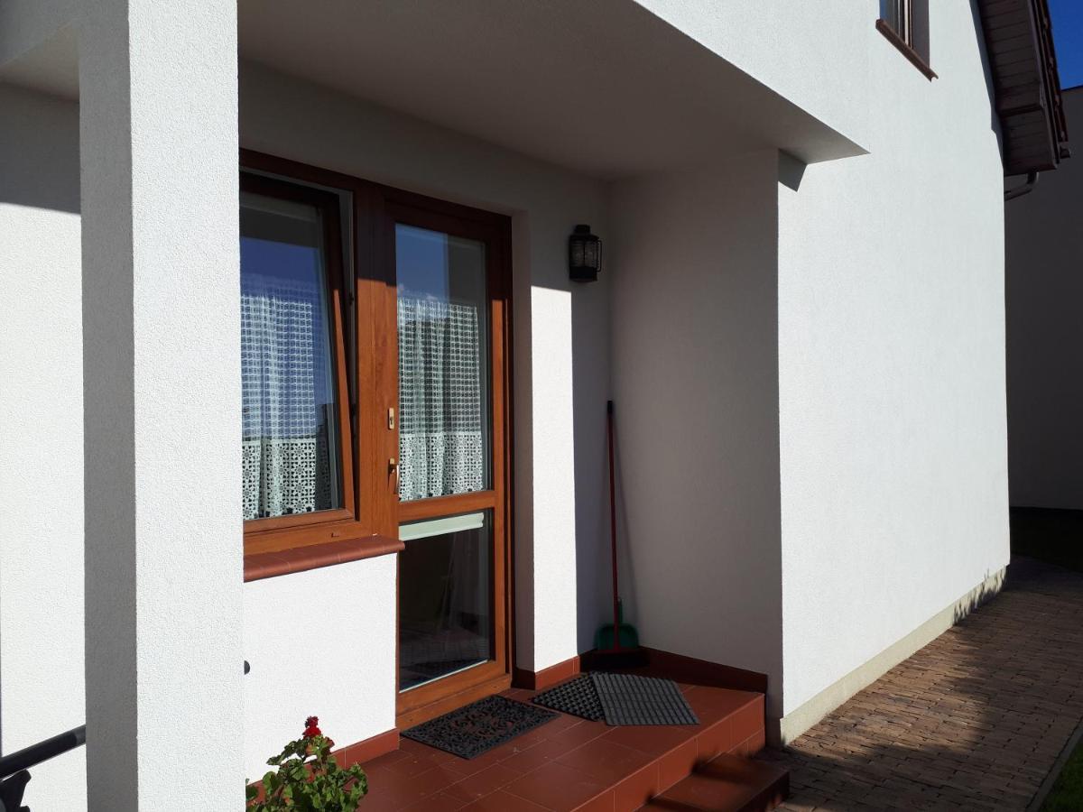 Apartament Pokoje U Franka Jastarnia Exterior photo