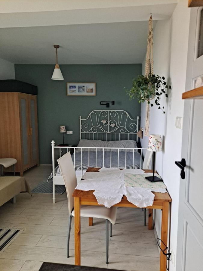 Apartament Pokoje U Franka Jastarnia Exterior photo